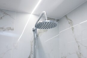 Cozy 1 Bd Getaway Apt in Lively Kipseli