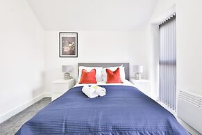 Modern 2 Bed House - Sleeps 4