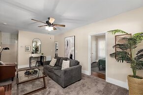Bright And Newly Remodeled Apartment Near Emu 1 2 Bedroom Apts