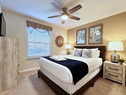 Fabulous 5bd Family Townhome With Splash Pool-726g 5 Bedroom Townhouse