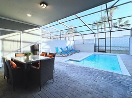 Fabulous 5bd Family Townhome With Splash Pool-726g 5 Bedroom Townhouse