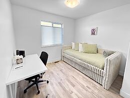 Bark And Bike Abode 3 Bedroom Home