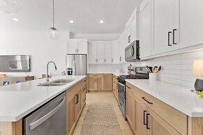 Villa #30 At Bloomington Country Club - Red Cliffs 4 Bedroom Townhouse