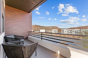 Villa #02 At Bloomington Country Club 3 Bedroom Condo