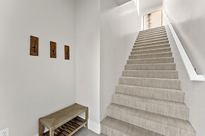 Villa #02 At Bloomington Country Club 3 Bedroom Condo