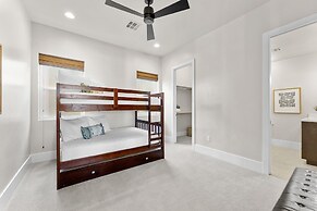 Villa #02 At Bloomington Country Club 3 Bedroom Condo