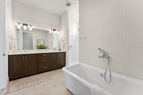 Villa #02 At Bloomington Country Club 3 Bedroom Condo