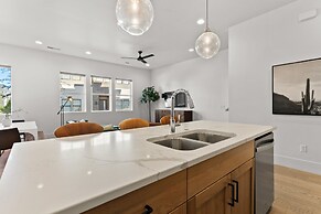 Villa #11 Adventure Retreat At Bloomington Villas 4 Bedroom Townhouse