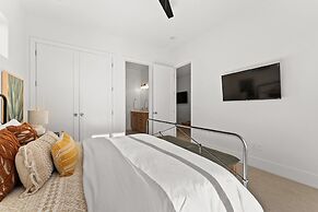 Villa #11 Adventure Retreat At Bloomington Villas 4 Bedroom Townhouse