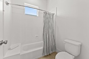 Villa #11 Adventure Retreat At Bloomington Villas 4 Bedroom Townhouse