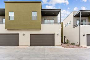 Villa #36 At Bloomington Country Club 4 Bedroom Townhouse