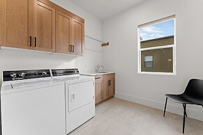 Villa #37 At Bloomington Country Club 4 Bedroom Townhouse