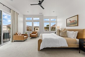 Villa #37 At Bloomington Country Club 4 Bedroom Townhouse