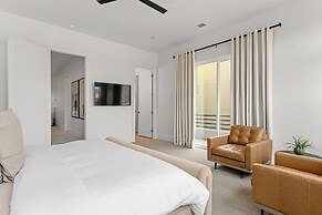 Villa #37 At Bloomington Country Club 4 Bedroom Townhouse