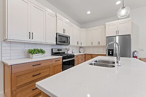 Villa #37 At Bloomington Country Club 4 Bedroom Townhouse