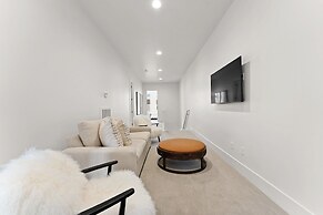 Villa #37 At Bloomington Country Club 4 Bedroom Townhouse