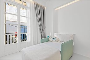 Heart of Mykonos Suites