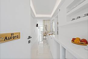 Heart of Mykonos Suites