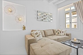 Heart of Mykonos Suites