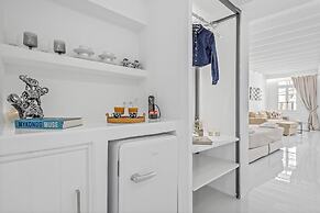 Heart of Mykonos Suites