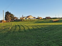 Seaside Bliss Retreat - 5 Bedroom House