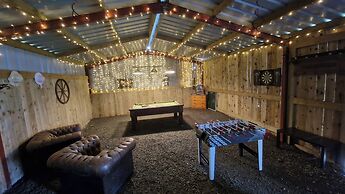 Seaside Bliss Retreat - 5 Bedroom House