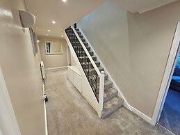 Seaside Bliss Retreat - 5 Bedroom House