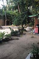 Smiley Bungalows Guesthouse