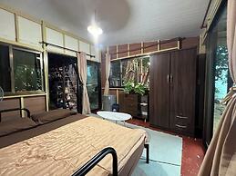 Smiley Bungalows Guesthouse