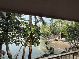 Smiley Bungalows Guesthouse