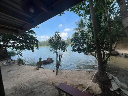 Smiley Bungalows Guesthouse