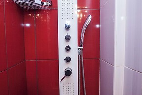 Stylish Renovated 2 Bd Apt in Exarcheia