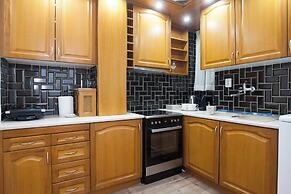 Stylish Renovated 2 Bd Apt in Exarcheia