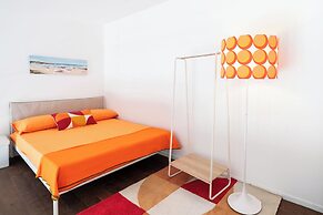 Lolita's Beachfront Loft