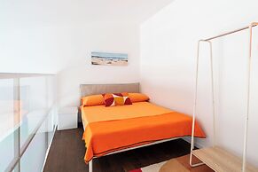 Lolita's Beachfront Loft