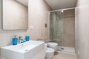 Lolita's Beachfront Loft