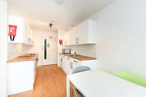 Student Only Eastern Boulevard