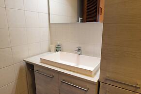 Suite Carla Cozy Apartment in Petrasanta Center