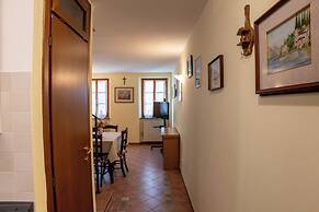 Suite Carla Cozy Apartment in Petrasanta Center