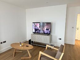 Birmingham - Cozy 2 Bed Apartment - Sleeps 4