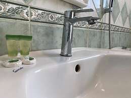 Reef Al Zohour Hotel Apartments