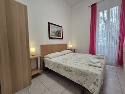 ALEX B&B
