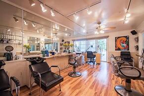 Winners Circle Resort