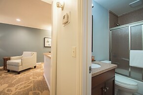 Winners Circle Resort