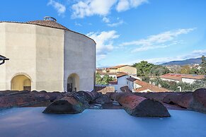Capponi Terrace
