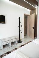 Aurora Breeze Trikala Town