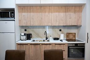 Aurora Breeze Trikala Town