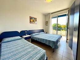 Comfortable Apartment in Residence With a Pool