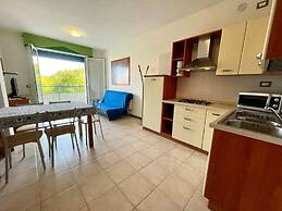 Comfortable Apartment in Residence With a Pool