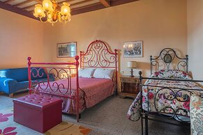 Ely Apartment In Villa Wifi Pisa